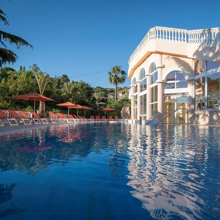 Hotel Les Tourelles Sainte-Maxime Exteriér fotografie